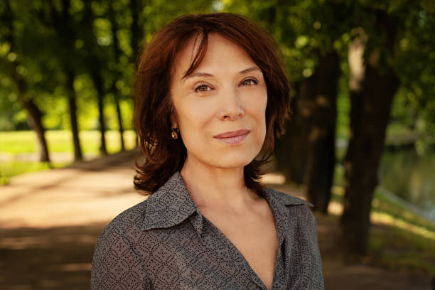 Photo of an adult woman with brown hair